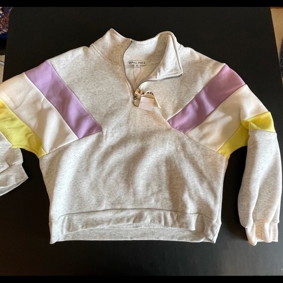 Moral Fiber size medium crop hoodie sweatshirt new with tag - Picture 16 of 16